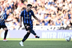 记者:文件交换正在进行,塔雷米将离开国米加盟奥林匹亚科斯 记者:文件交换正在进行,塔雷米将离开国米加盟奥林匹亚科斯