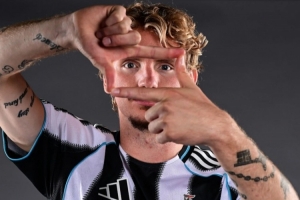 沃尔特马德:离开德国是重大决定,纽卡斯尔让我感觉像回到了家 沃尔特马德:离开德国是重大决定,纽卡斯尔让我感觉像回到了家