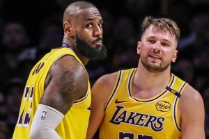 霍里：东契奇因防守短板难成顶级球员 科比&老詹&乔丹都攻守兼备