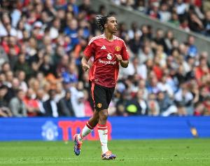 约罗:与格林斯比的比赛已经过去,对富勒姆和阿森纳我们运气欠佳 约罗:与格林斯比的比赛已经过去,对富勒姆和阿森纳我们运气欠佳