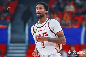 媒体人:有北区上游球队正接触科比-西蒙斯 后者上赛季场均17.2分 媒体人:有北区上游球队正接触科比-西蒙斯 后者上赛季场均17.2分