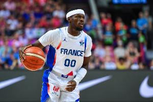 弗朗西斯科谈刷分：我为此道歉 不应该直接握手的 净胜分很重要