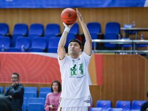 李晓旭将开启在辽宁男篮的第21个赛季 出战18个赛季&4夺总冠军 李晓旭将开启在辽宁男篮的第21个赛季 出战18个赛季&4夺总冠军