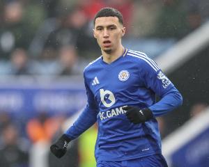 记者:莱斯特城中场埃尔哈努斯将加盟斯图加特,即将进行体检 记者:莱斯特城中场埃尔哈努斯将加盟斯图加特,即将进行体检