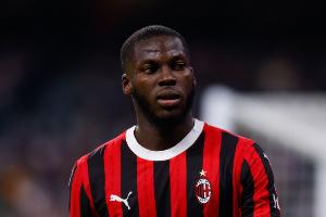 莫雷托:亚特兰大很可能今天敲定穆萨,方案为付费租借+选择买断 莫雷托:亚特兰大很可能今天敲定穆萨,方案为付费租借+选择买断