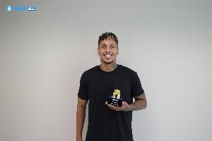 直播吧中超最佳|克雷桑:我经常加练任意球 感谢韩导帮我减压 直播吧中超最佳|克雷桑:我经常加练任意球 感谢韩导帮我减压