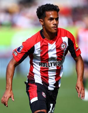 罗马诺:里昂想要租借+选择性买断引进卡瓦略,遭布伦特福德拒绝 罗马诺:里昂想要租借+选择性买断引进卡瓦略,遭布伦特福德拒绝