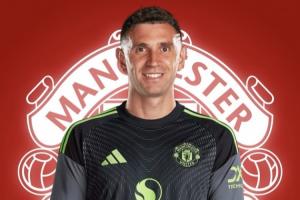 葡萄牙记者:33岁大马丁即将加盟曼联,转会费不超2500万欧 葡萄牙记者:33岁大马丁即将加盟曼联,转会费不超2500万欧