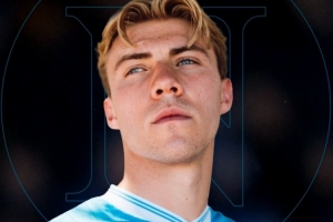 曼联告别霍伊伦:他将与麦克托米奈再次联手,祝愿他一切顺利 曼联告别霍伊伦:他将与麦克托米奈再次联手,祝愿他一切顺利