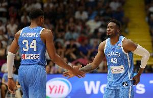 媒体人:希腊为自己轻慢对手付出了代价 小组第1已经不是囊中之物 媒体人:希腊为自己轻慢对手付出了代价 小组第1已经不是囊中之物