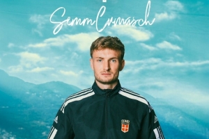 官方:科莫签下博洛尼亚后卫波施,据悉租借+强制买断总价600万欧 官方:科莫签下博洛尼亚后卫波施,据悉租借+强制买断总价600万欧