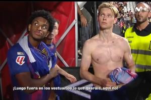 巴萨球员遭巴列卡诺球迷臭骂:狗东西偷都偷不赢!想送球衣滚出去 巴萨球员遭巴列卡诺球迷臭骂:狗东西偷都偷不赢!想送球衣滚出去