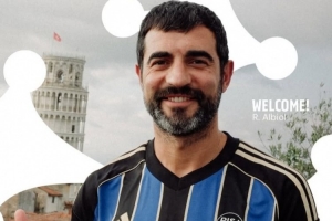 长青树!官方:39岁西班牙中卫阿尔比奥尔免签加盟意甲比萨 长青树!官方:39岁西班牙中卫阿尔比奥尔免签加盟意甲比萨