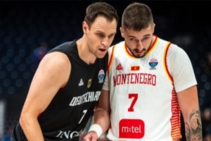 缺席剩余比赛!德国内线沃格特曼因膝盖问题需手术 此前已回国 缺席剩余比赛!德国内线沃格特曼因膝盖问题需手术 此前已回国