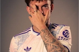 3500万镑新援,阿斯顿维拉官方:埃利奥特将身披9号战袍 3500万镑新援,阿斯顿维拉官方:埃利奥特将身披9号战袍