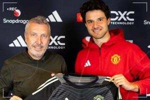 新门就位!官方:曼联签23岁门将拉门斯,转会费2100万欧+浮动 新门就位!官方:曼联签23岁门将拉门斯,转会费2100万欧+浮动