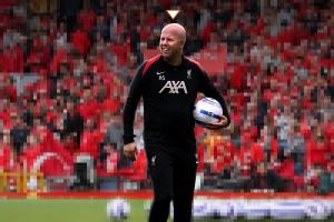 进攻大师😤斯洛特执教英超41场有40场进球，98%进球率历史最高