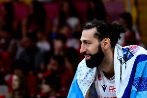 三分神准!申格利亚14中10&三分5中5砍全场最高27分 正负值+33 三分神准!申格利亚14中10&三分5中5砍全场最高27分 正负值+33