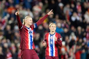 该专注国家队比赛!哈兰德深夜社媒批评老东家运作引挪威球迷不满 该专注国家队比赛!哈兰德深夜社媒批评老东家运作引挪威球迷不满