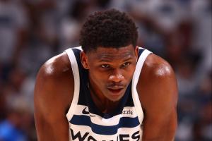 森林狼GM:华子体脂率降至3.5% 两月投篮3600次 森林狼GM:华子体脂率降至3.5% 两月投篮3600次