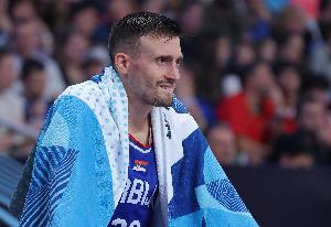 塞尔维亚媒体：阿夫拉莫维奇伤病并不严重 是否出战芬兰仍存疑