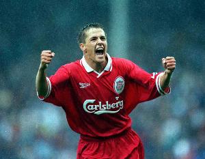 欧文:我21岁时就过了巅峰期,在曼联效力期间我曾感到尴尬 欧文:我21岁时就过了巅峰期,在曼联效力期间我曾感到尴尬