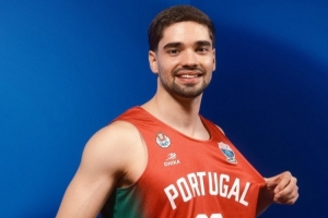 最后一分钟7分!葡萄牙球员里斯本:总梦想着投出决定比赛的投篮 最后一分钟7分!葡萄牙球员里斯本:总梦想着投出决定比赛的投篮
