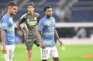 阿斯:罗德里戈告知阿隆索自己想踢左边锋,他将与维尼修斯争首发 阿斯:罗德里戈告知阿隆索自己想踢左边锋,他将与维尼修斯争首发