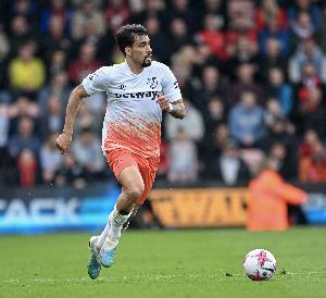 转会曼城失败,英媒:帕奎塔和西汉姆考虑起诉英足总索赔数千万镑 转会曼城失败,英媒:帕奎塔和西汉姆考虑起诉英足总索赔数千万镑