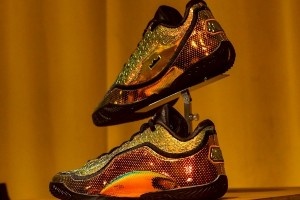 House Of King James!看看上海展馆里面都有什么特殊的老詹装备 House Of King James!看看上海展馆里面都有什么特殊的老詹装备