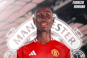 曼晚:曼联今夏外租10名U21球员,红魔青训水平正快速提升 曼晚:曼联今夏外租10名U21球员,红魔青训水平正快速提升