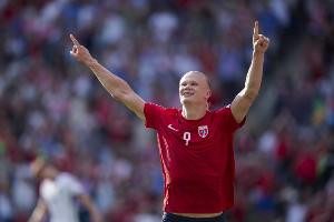 哈兰德为国场均进0.97球,凯恩0.68球、姆巴佩0.55球、莱万0.53球 哈兰德为国场均进0.97球,凯恩0.68球、姆巴佩0.55球、莱万0.53球