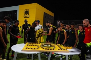 传奇!本泽马职业生涯进球突破500粒,吉达联合全队为他庆祝 传奇!本泽马职业生涯进球突破500粒,吉达联合全队为他庆祝