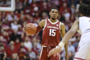 媒体人:梅森-琼斯曾拿到多支CBA球队报价 最高报价达到110万美元 媒体人:梅森-琼斯曾拿到多支CBA球队报价 最高报价达到110万美元