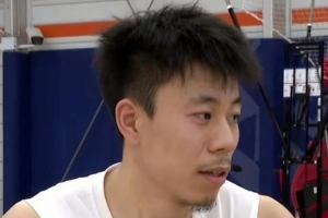 张镇麟:今夏身体得到了较大程度的康复 但离最好仍有一些距离 张镇麟:今夏身体得到了较大程度的康复 但离最好仍有一些距离