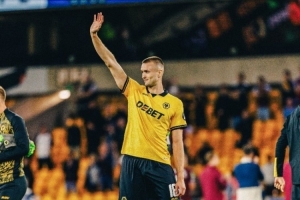 【官宣】卡莱季奇租借加盟奥地利球队林茨,为期一个赛季 【官宣】卡莱季奇租借加盟奥地利球队林茨,为期一个赛季