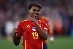 亚马尔国家队首秀以来已9助攻,同期欧洲国脚追平B费&仅次姆巴佩 亚马尔国家队首秀以来已9助攻,同期欧洲国脚追平B费&仅次姆巴佩