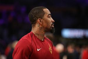 知名训练师：首位信任我的NBA球员是JR 曾一整年都睡在他家沙发上