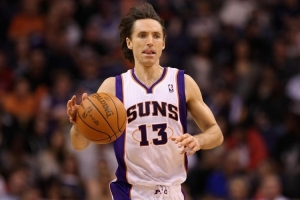 若在今天打球巅峰艾弗森和纳什选谁?怀特:纳什 他投篮更好 若在今天打球巅峰艾弗森和纳什选谁?怀特:纳什 他投篮更好