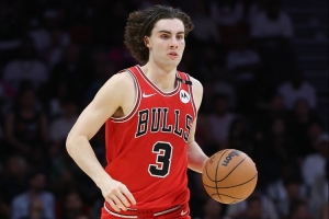 体坛周报:吉迪续约谈判暗藏野心 公牛重建计划浮出水面 体坛周报:吉迪续约谈判暗藏野心 公牛重建计划浮出水面