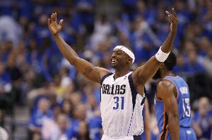 韦德:11年独行侠围绕德克打造了完美阵容 特里的发挥是FMVP级别 韦德:11年独行侠围绕德克打造了完美阵容 特里的发挥是FMVP级别