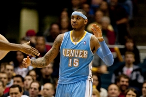 带队走出泥潭!安东尼来之前掘金仅17胜 之后七年都打进了季后赛 带队走出泥潭!安东尼来之前掘金仅17胜 之后七年都打进了季后赛