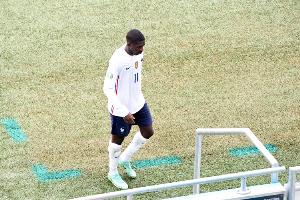 法媒:巴黎对法国足协非常不满,赛前就提醒不应该让登贝莱出场 法媒:巴黎对法国足协非常不满,赛前就提醒不应该让登贝莱出场