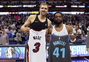 司机:06年被热火逆转怪自己 我们机会够多了 也确实防不住韦德 司机:06年被热火逆转怪自己 我们机会够多了 也确实防不住韦德