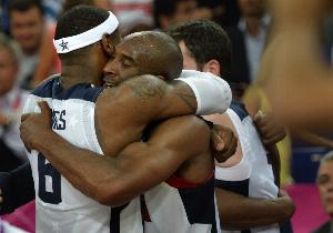 基德:梦八最精彩的就是科詹在训练中较劲 这为球队定下了基调 基德:梦八最精彩的就是科詹在训练中较劲 这为球队定下了基调