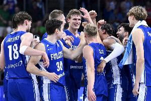 芬兰连续两届挺进欧锦赛8强 上次1/4决赛输给最后的冠军西班牙 芬兰连续两届挺进欧锦赛8强 上次1/4决赛输给最后的冠军西班牙