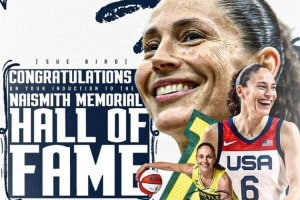 曾在球队担任实习助理!掘金官推晒图祝贺苏-伯德入选名人堂 曾在球队担任实习助理!掘金官推晒图祝贺苏-伯德入选名人堂