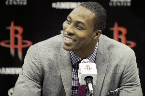 摩登组合已成回忆!火箭官推:祝贺霍华德入选名人堂! 摩登组合已成回忆!火箭官推:祝贺霍华德入选名人堂!