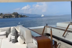 时间管理大师!詹姆斯自拍游艇出海度假动态:能找到就来抓我呀 时间管理大师!詹姆斯自拍游艇出海度假动态:能找到就来抓我呀