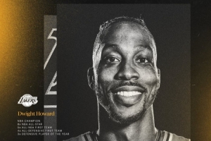 湖人官方祝贺霍华德:冠军得主 防守核心 8次全明星 现在—名人堂 湖人官方祝贺霍华德:冠军得主 防守核心 8次全明星 现在—名人堂